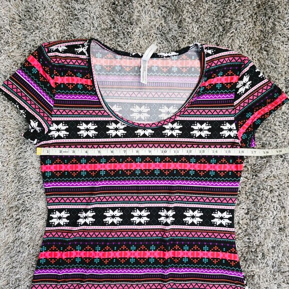 MD Bobbie Brooks Womens Midi Sheath T-Shirt Dress Size Nordic Print Soft Stretch - Picture 4 of 14